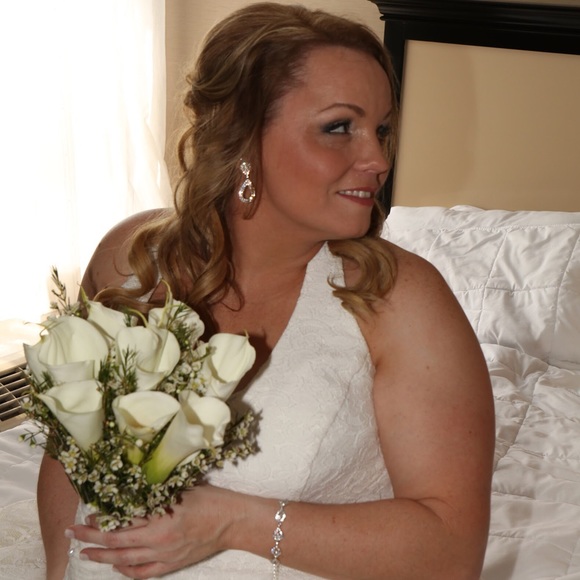 Meet your Posher, Kerri - Picture 2 of 9